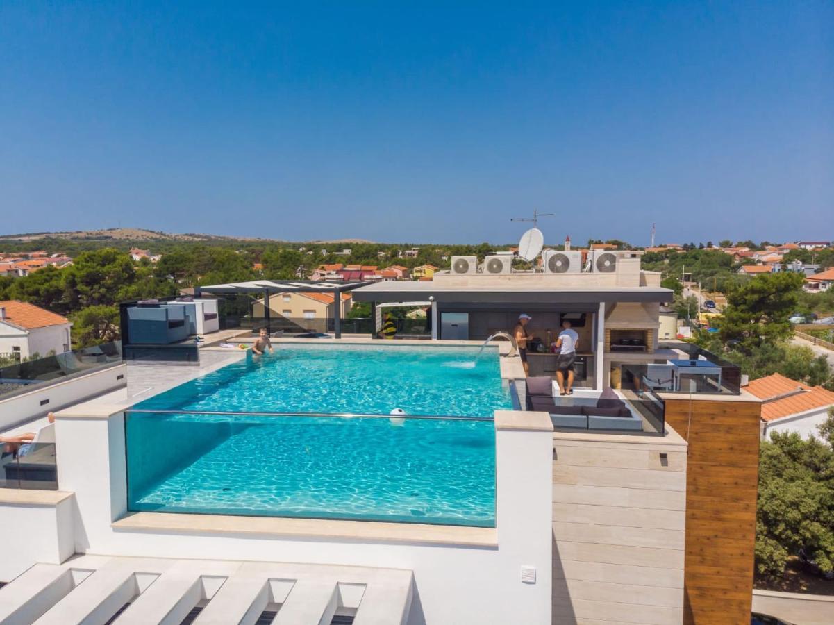 Grandpalazzo With Rooftop Swimming Pool *