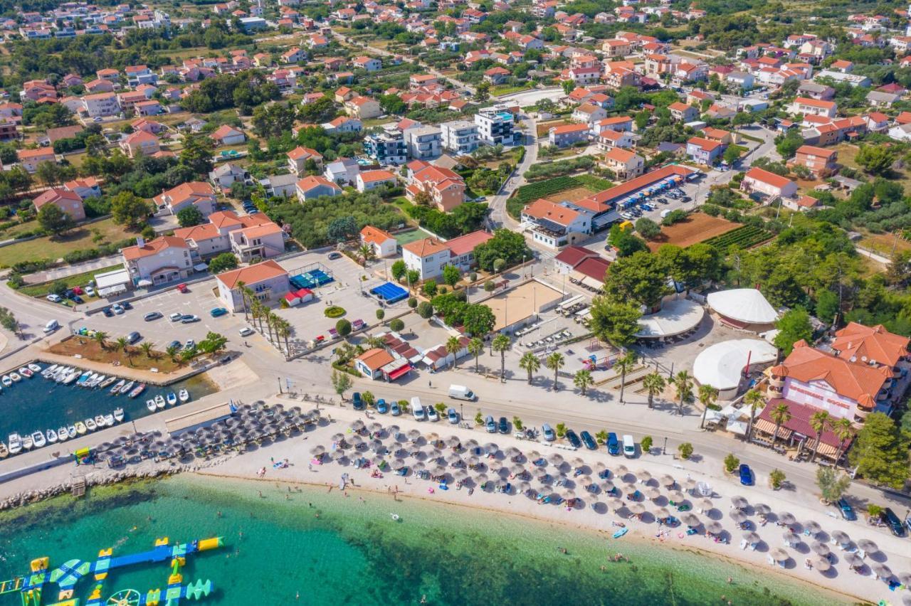 Grandpalazzo With Rooftop Swimming Pool Vir