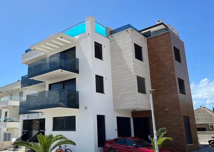 GrandPalazzo Apartments